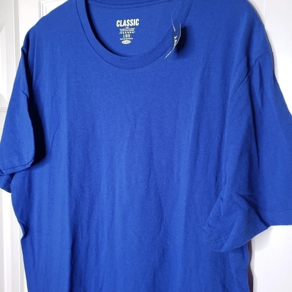 NWT Old Navy Classic crew blue short sleeve tshirt size L.